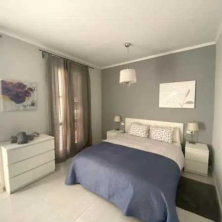 Family Apartment *